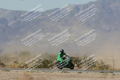 media/Oct-02-2025-Racers Edge (Thu) [[2c91cb6ab3]]/3-B Group/Session 5-Turn 3 Inside Pans (2pm)/